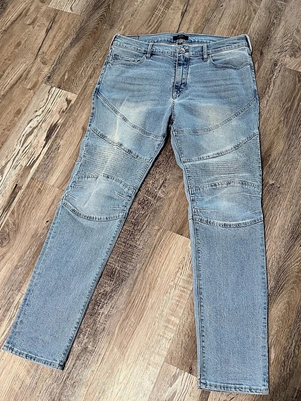 True Religion Rocco Relaxed Skinny Blue Jeans Waist 34